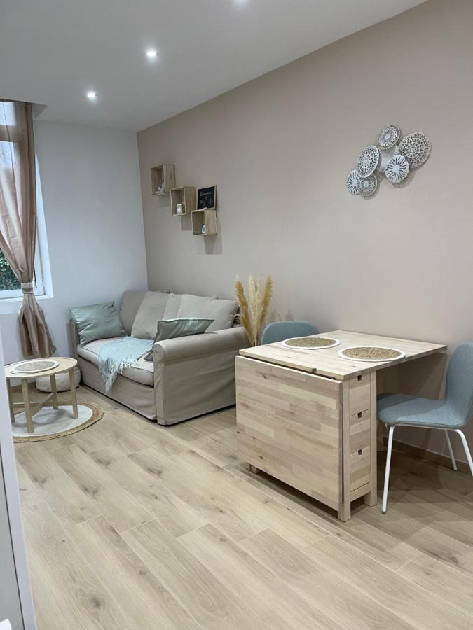 Apartmán Adelyna Cosy Vichy Exteriér fotografie
